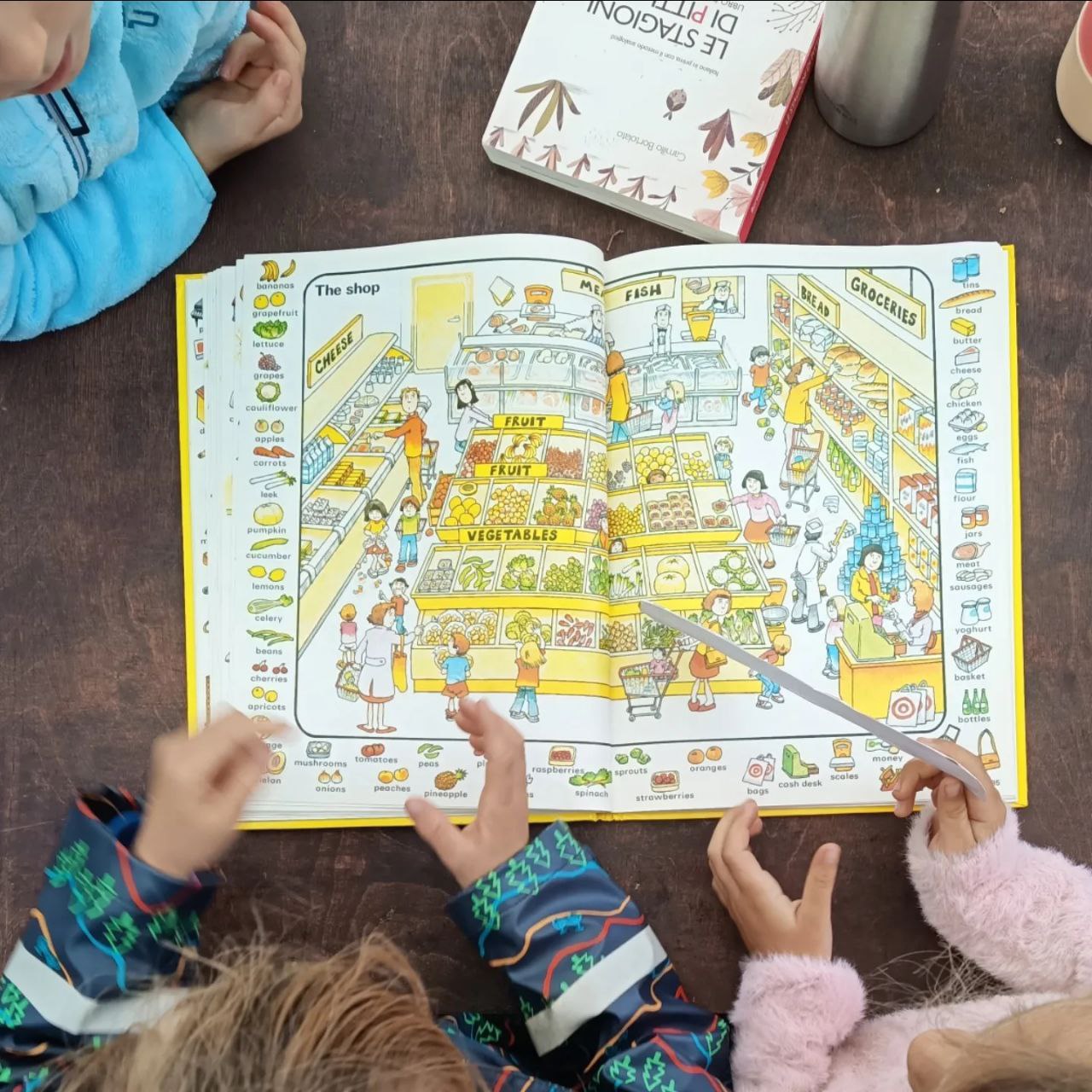 Bambini del progetto i Brottìn nel bosco